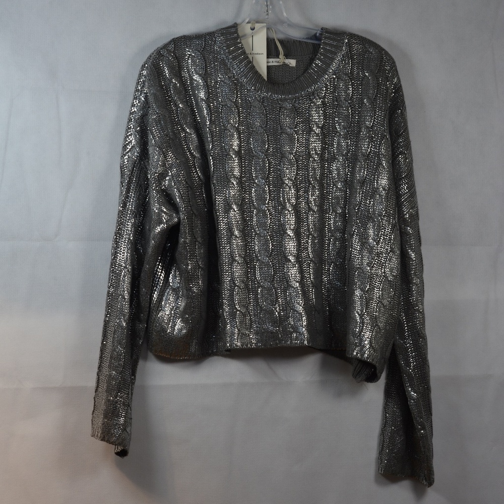 Moon & Madison Foil Silver Cable Knit Sweater NWT SZ L